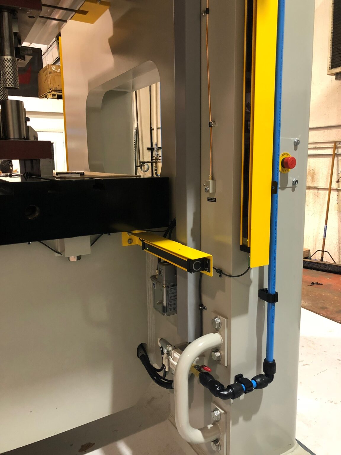 Making it safe; ISB MX4200 Safety Light Curtains The ultimate